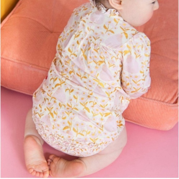 Magnetic Me Pearadise Dress with Ruffle Bottom Bloomers: size 0-3mos - Picture 3 of 12
